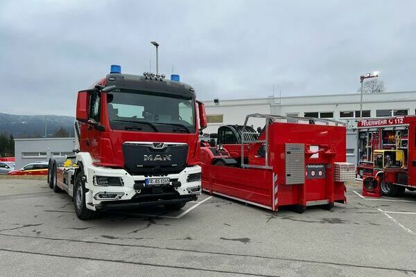 Wechsellader und Abrollbehlter Teleskoplader (fba)